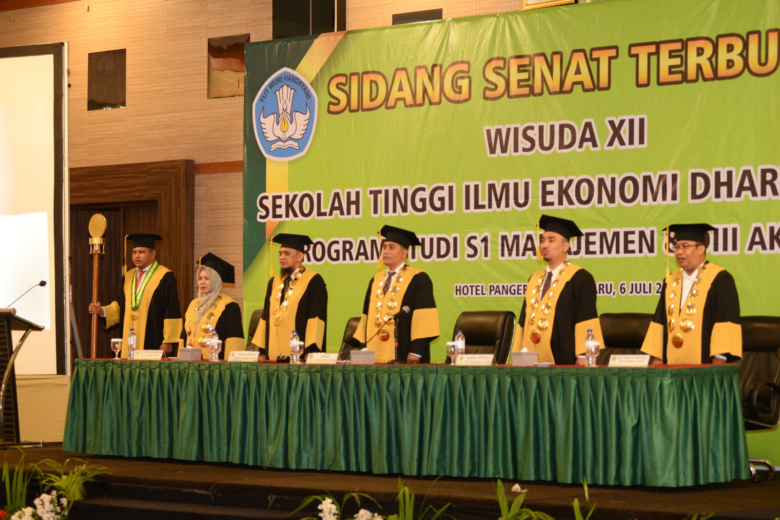 Kegiatan STIE Dharmaputra 5